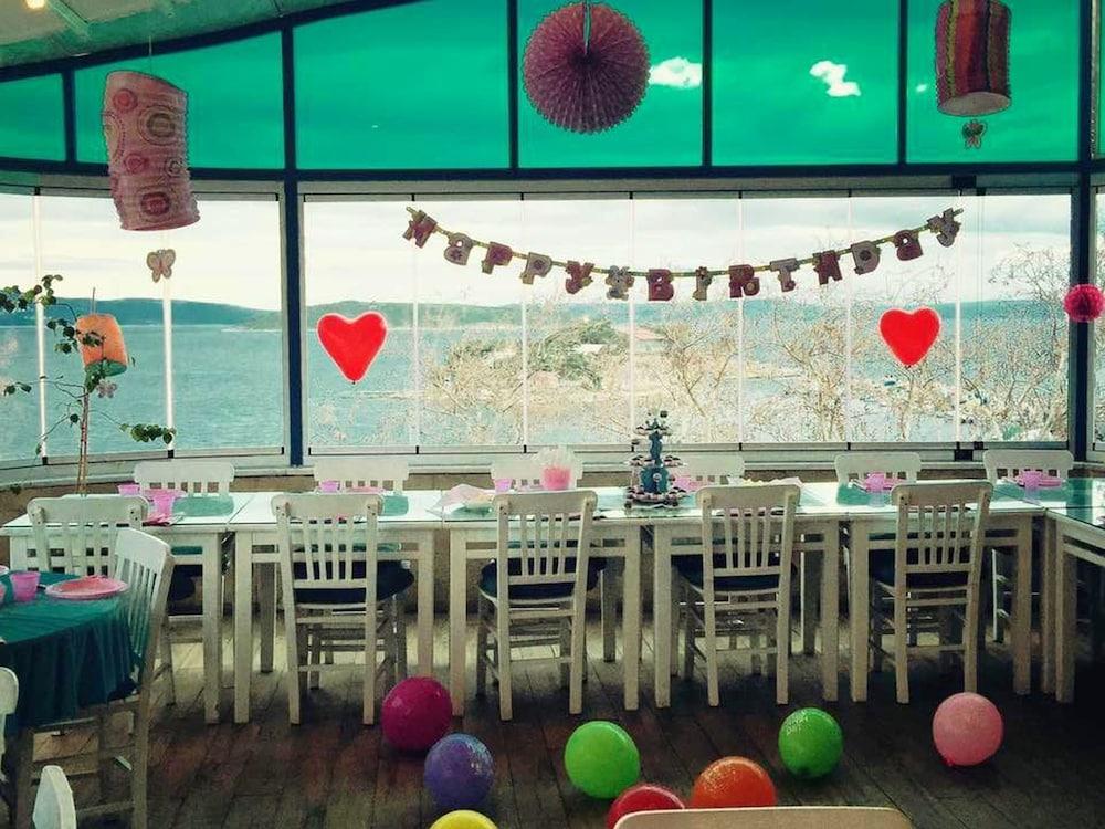 Mavi Inci Park Otel Эрдек Экстерьер фото